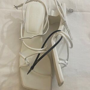 GBG Los Angeles White Strappy Sandals